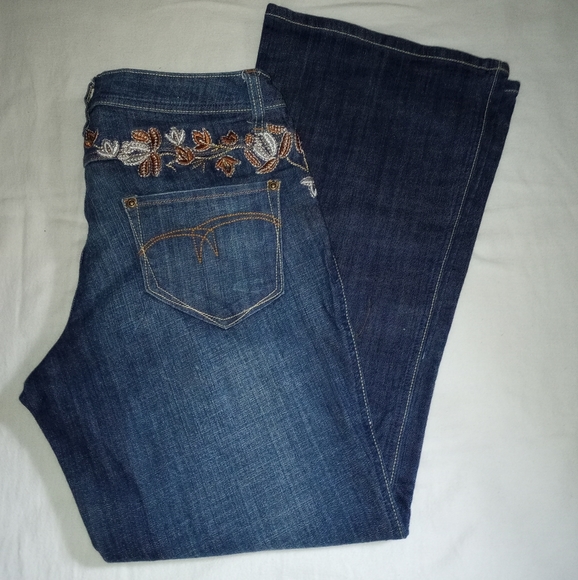NWOT SEXY BLUE JEANS Gorgeous Embroidered Flower Accents VENEZIA 14 99% Cotton - Picture 11 of 16